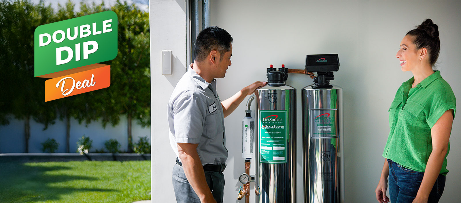 worker shows equipment to customers
