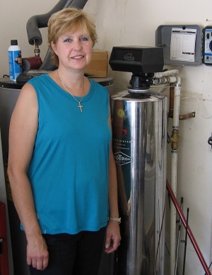 lifesource customer(s) with lifesource water tank