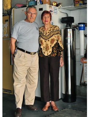 lifesource customer(s) with lifesource water tank