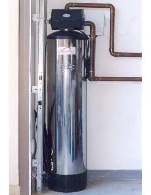 lifesource customer(s) with lifesource water tank