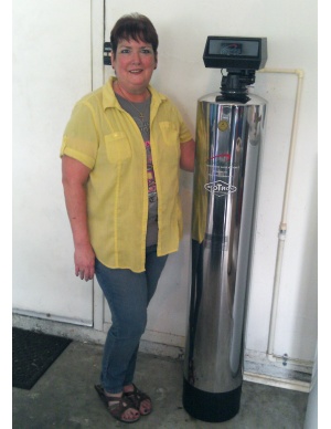 lifesource customer(s) with lifesource water tank