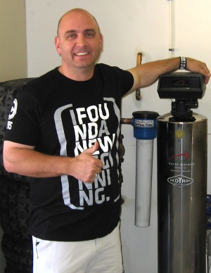 lifesource customer(s) with lifesource water tank