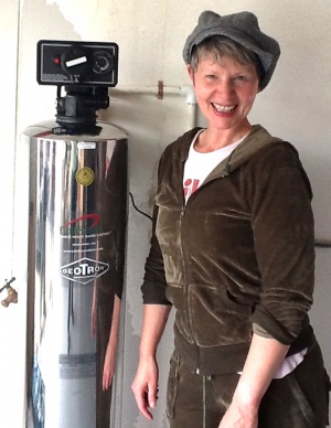 lifesource customer(s) with lifesource water tank