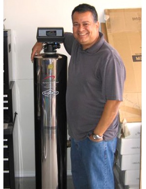 lifesource customer(s) with lifesource water tank