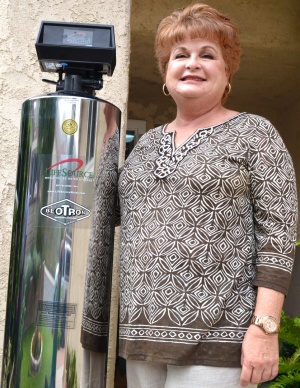 lifesource customer(s) with lifesource water tank