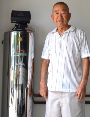 lifesource customer(s) with lifesource water tank