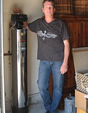 lifesource customer(s) with lifesource water tank