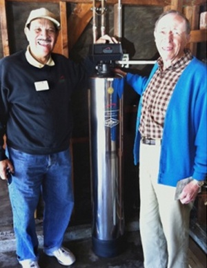 lifesource customer(s) with lifesource water tank