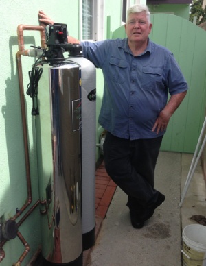 lifesource customer(s) with lifesource water tank