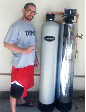 lifesource customer(s) with lifesource water tank