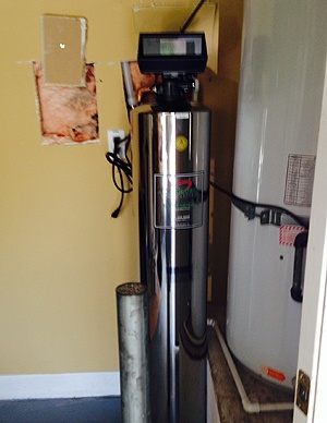 lifesource customer(s) with lifesource water tank