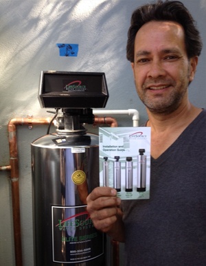 lifesource customer(s) with lifesource water tank