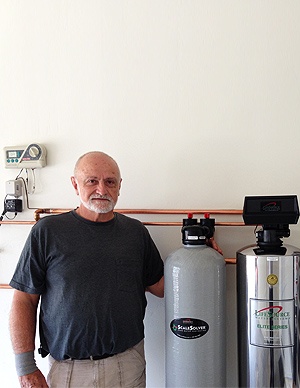 lifesource customer(s) with lifesource water tank