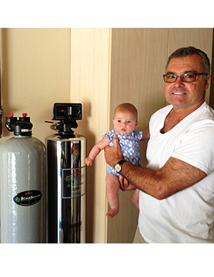 lifesource customer(s) with lifesource water tank