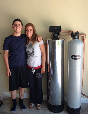 lifesource customer(s) with lifesource water tank