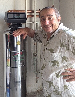 lifesource customer(s) with lifesource water tank