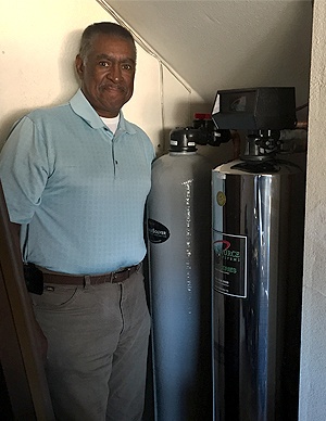 lifesource customer(s) with lifesource water tank