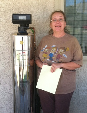 lifesource customer(s) with lifesource water tank