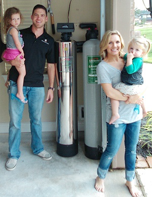 lifesource customer(s) with lifesource water tank