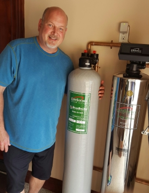 lifesource customer(s) with lifesource water tank