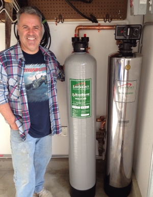 lifesource customer(s) with lifesource water tank