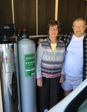 lifesource customer(s) with lifesource water tank