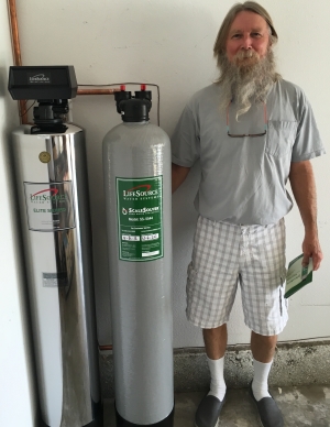 lifesource customer(s) with lifesource water tank