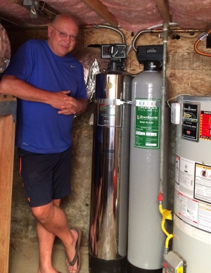 lifesource customer(s) with lifesource water tank