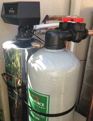 lifesource customer(s) with lifesource water tank