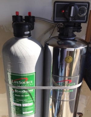 lifesource customer(s) with lifesource water tank