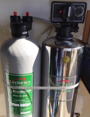 lifesource customer(s) with lifesource water tank