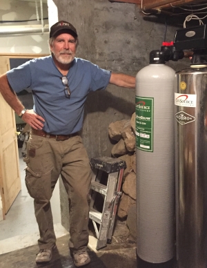 lifesource customer(s) with lifesource water tank