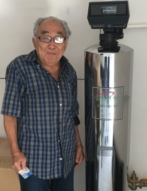 lifesource customer(s) with lifesource water tank