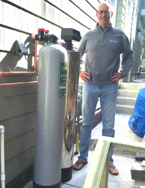 lifesource customer(s) with lifesource water tank