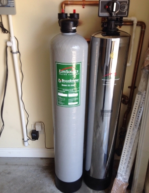 lifesource customer(s) with lifesource water tank