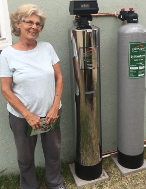 lifesource customer(s) with lifesource water tank