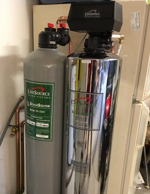 lifesource customer(s) with lifesource water tank