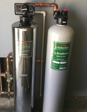 lifesource customer(s) with lifesource water tank