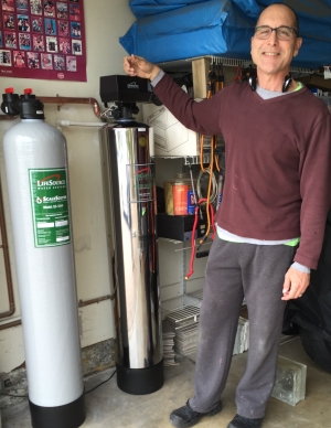 lifesource customer(s) with lifesource water tank