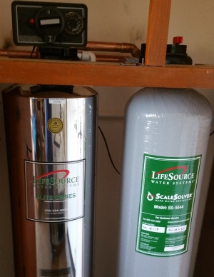 lifesource customer(s) with lifesource water tank