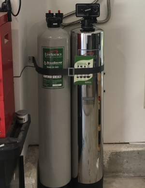 lifesource customer(s) with lifesource water tank