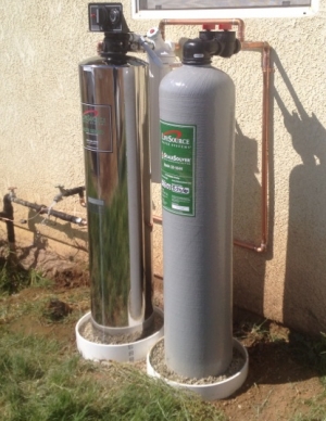 lifesource customer(s) with lifesource water tank